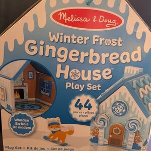Melissa & Doug Winter Frost Gingerbread House Play Set - Blue and White
